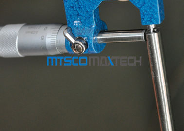 Φωτεινή ανοπτημένη σωλήνωση ASTM A213 ASTM A312 ανοξείδωτου S31600/S30400 άνευ ραφής